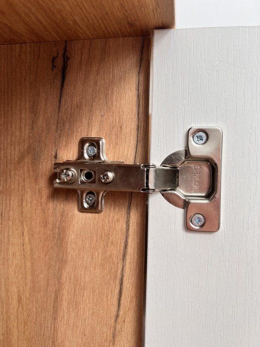 Комод Катрин-12 дуб крафт золотой/белый